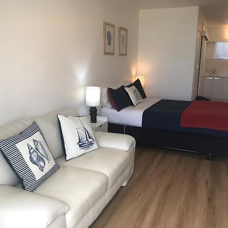 San Marino Motor Lodge Absolute Beachfront Coopers Beach Exterior foto